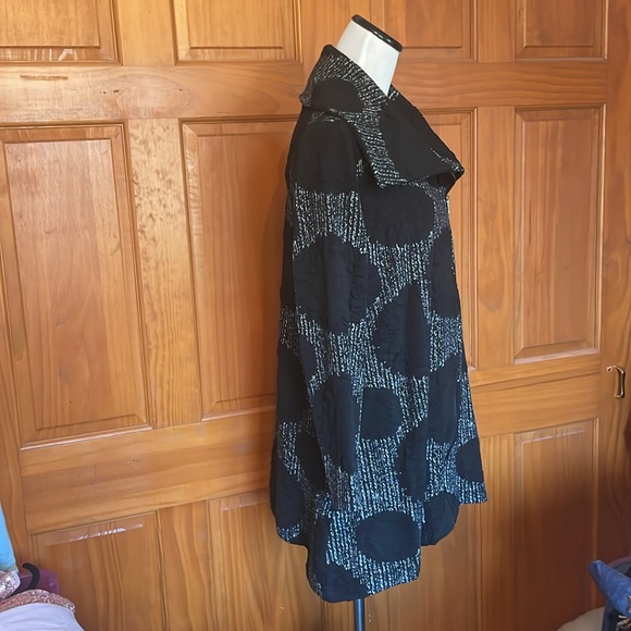 NWT Violet Ruby Size M Textured Dot Ponte Zip Jacket - Picture 4 of 10